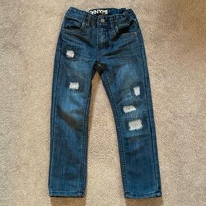 💙DKNY- Slim Jeans(Size 6)💙